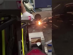 เครื่องเชื่อมเลเซอร์มือเดียวที่มีสี่รูปแบบการเชื่อมเลเซอร์