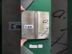 เครื่องเชื่อมเลเซอร์มือถือ 3 ใน 1 ที่มีหลายฟังก์ชันสําหรับเชื่อม / ตัดและทําความสะอาด